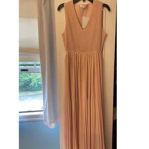 New With Tags Oak and Fort Pink Pleated Dress